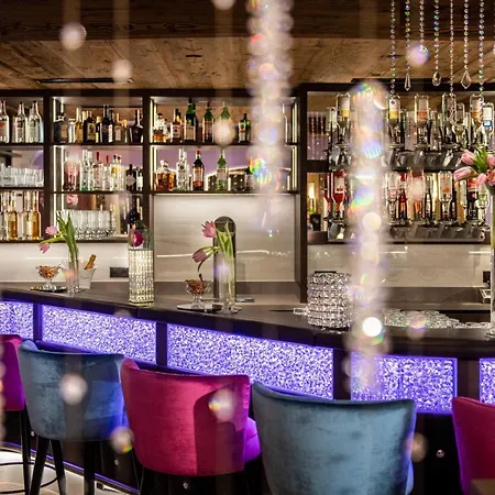 ホテル Wohlfuehlhotel Innertalerhof