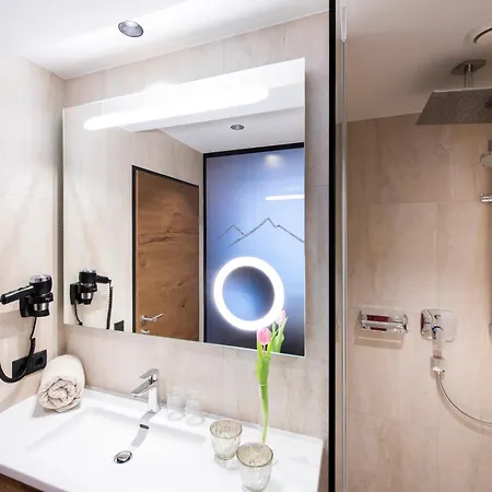 ホテル Wohlfuehlhotel Innertalerhof