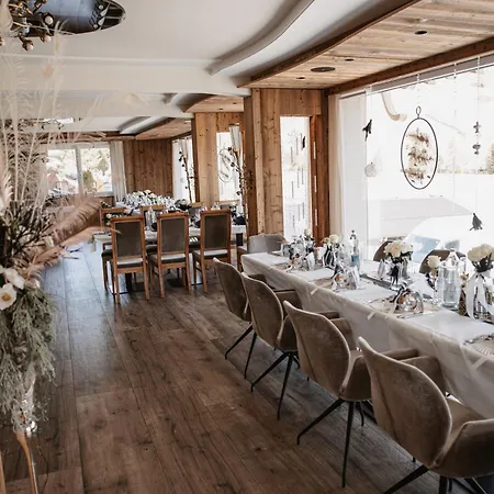 Hotel Wohlfuehlhotel Innertalerhof 4*