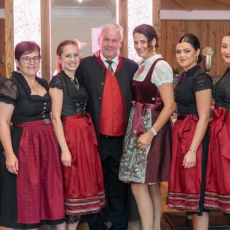 ホテル Wohlfuehlhotel Innertalerhof