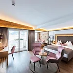 Wohlfuehlhotel Innertalerhof Отель